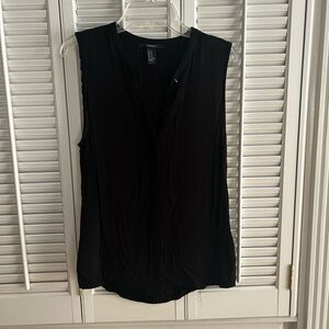 Sleeveless blouse